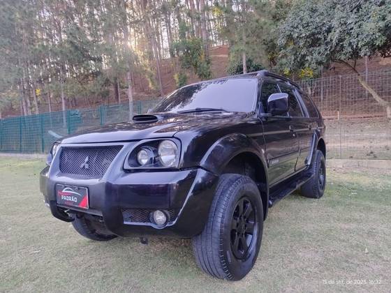 MITSUBISHI PAJERO SPORT 3.5 HPE 4X4 V6 24V GASOLINA 4P AUTOMÁTICO